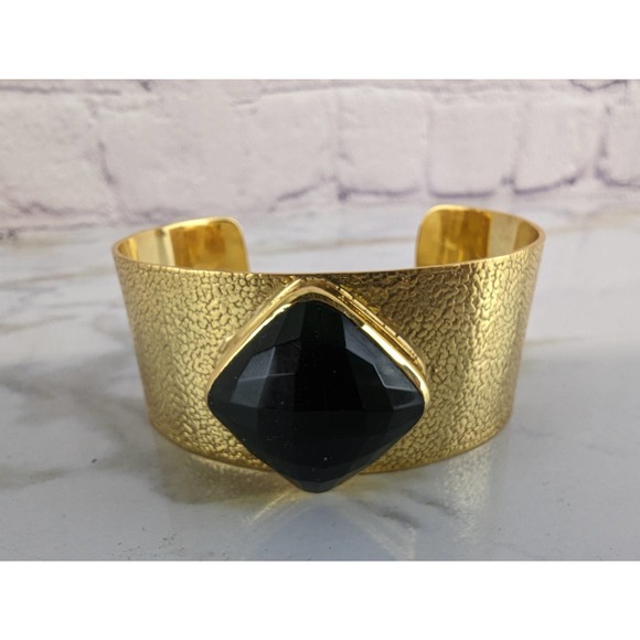 Julie Voss Large Stone Medallion Gold Tone Cuff Bracelet - Picture 5 of 6